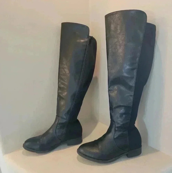 TORRID over the knee boot, size 7.5W - Picture 2 of 6